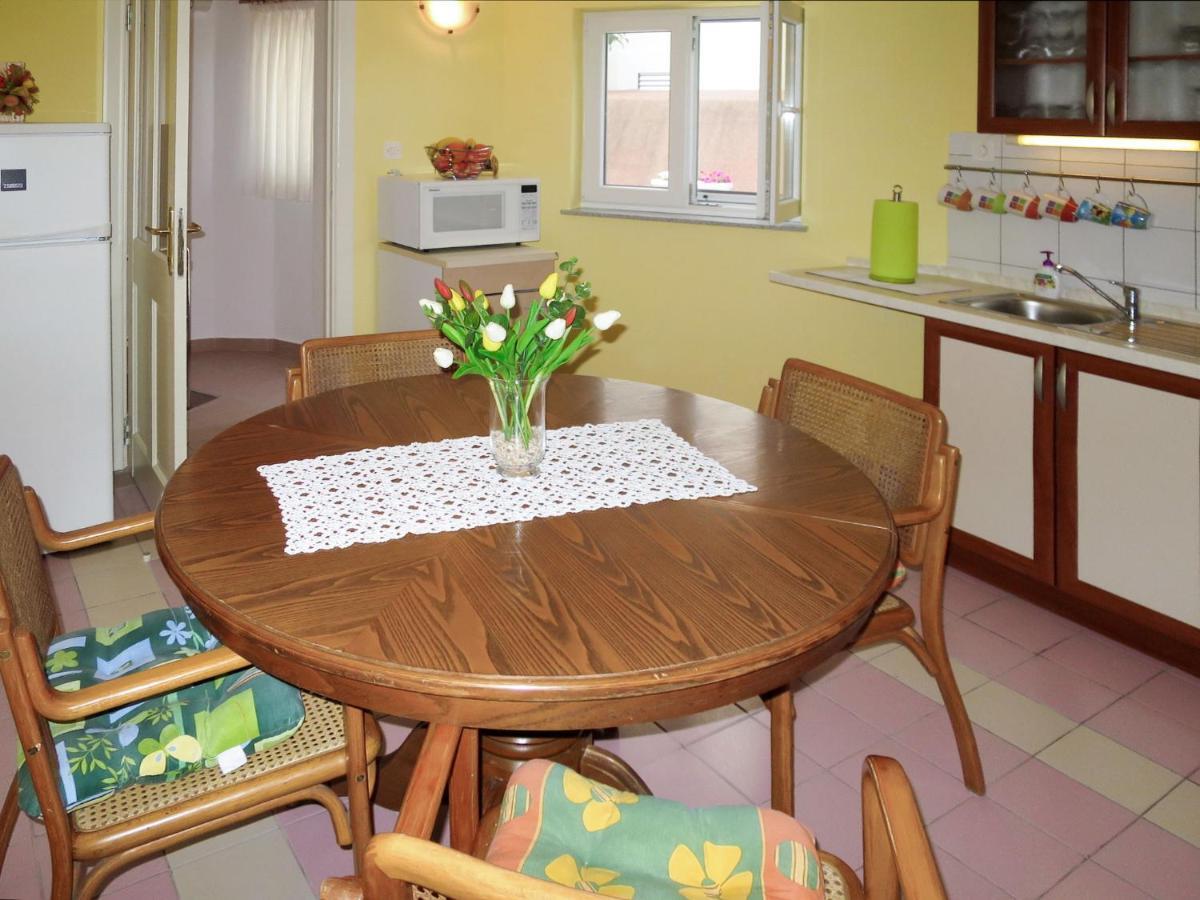 Apartment Catarina - Zad112 By Interhome Zadar Zewnętrze zdjęcie