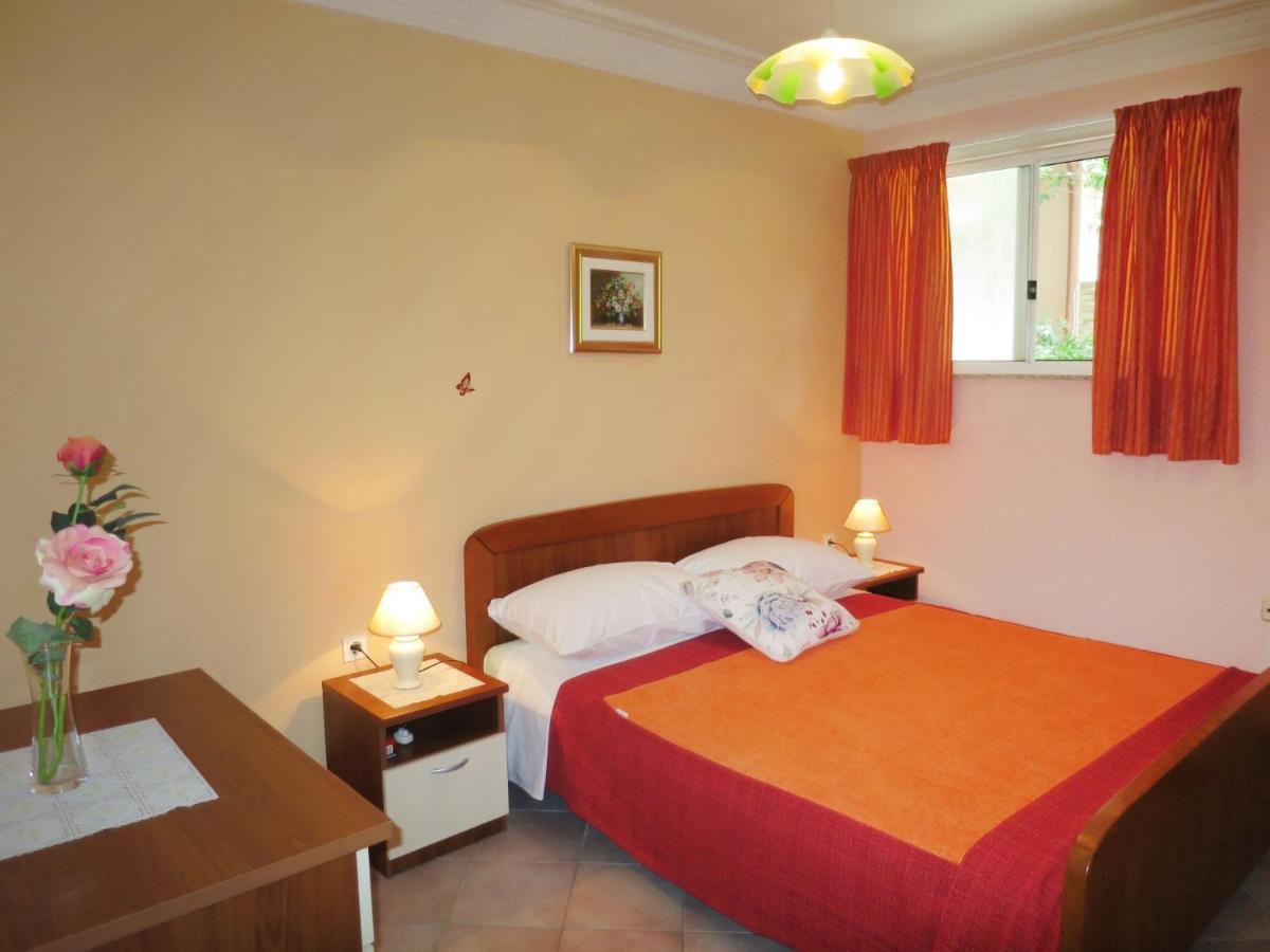 Apartment Catarina - Zad112 By Interhome Zadar Zewnętrze zdjęcie